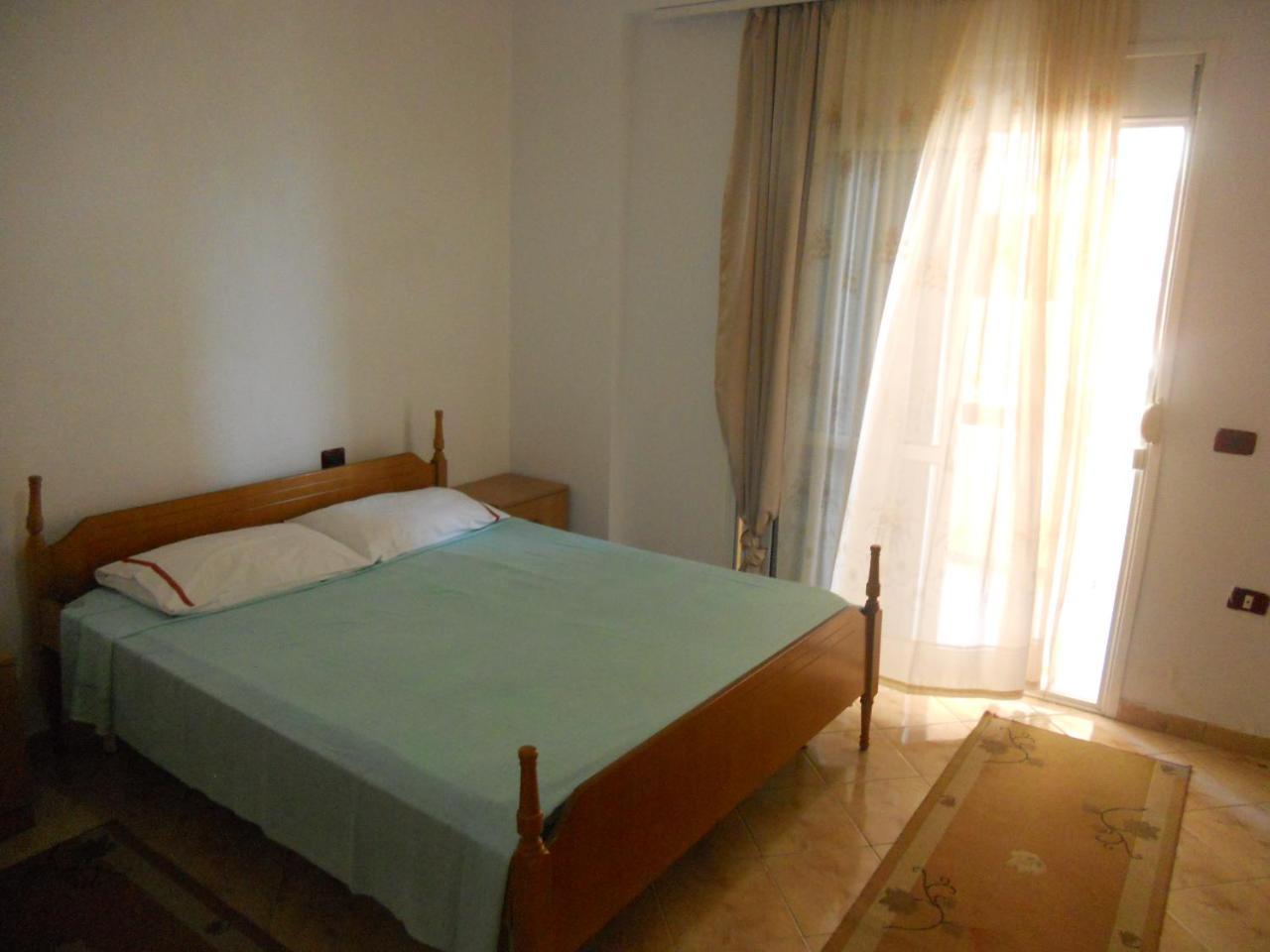 Sea View Apartment Onorato 1 Vlorë Exteriör bild